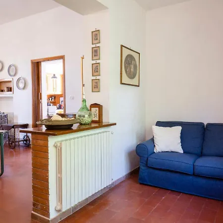 Gabriella By Interhome Formia